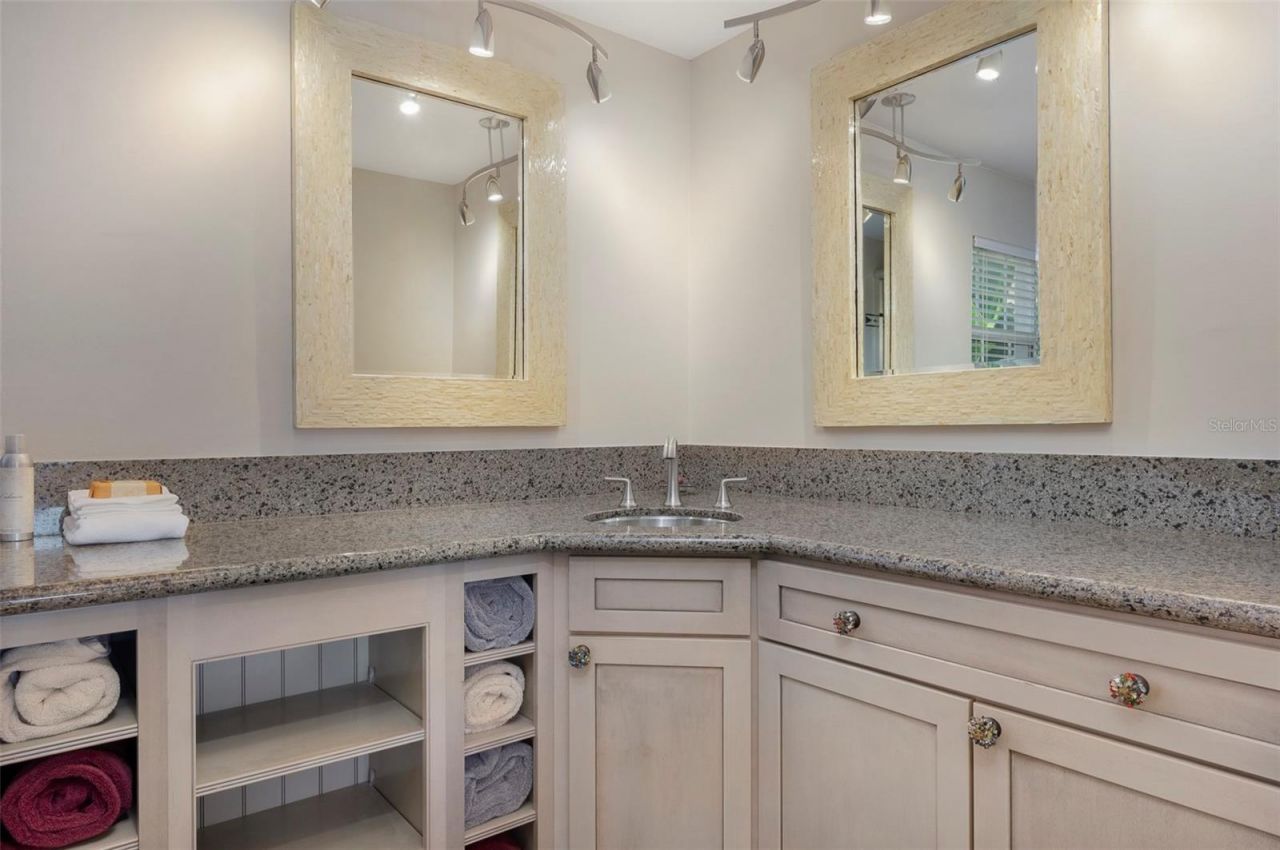 311 S Isle Drive, Saint Pete Beach, FL 33706 Photo