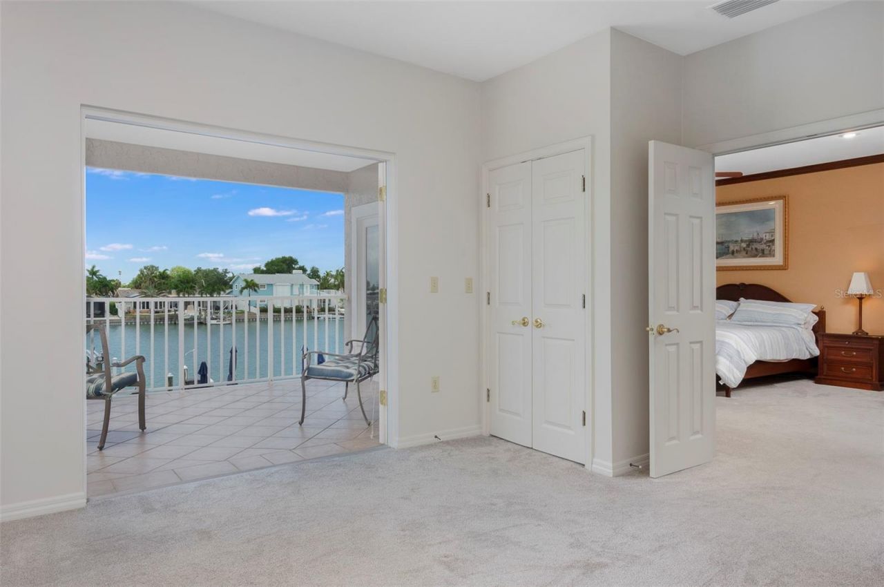 311 S Isle Drive, Saint Pete Beach, FL 33706 Photo