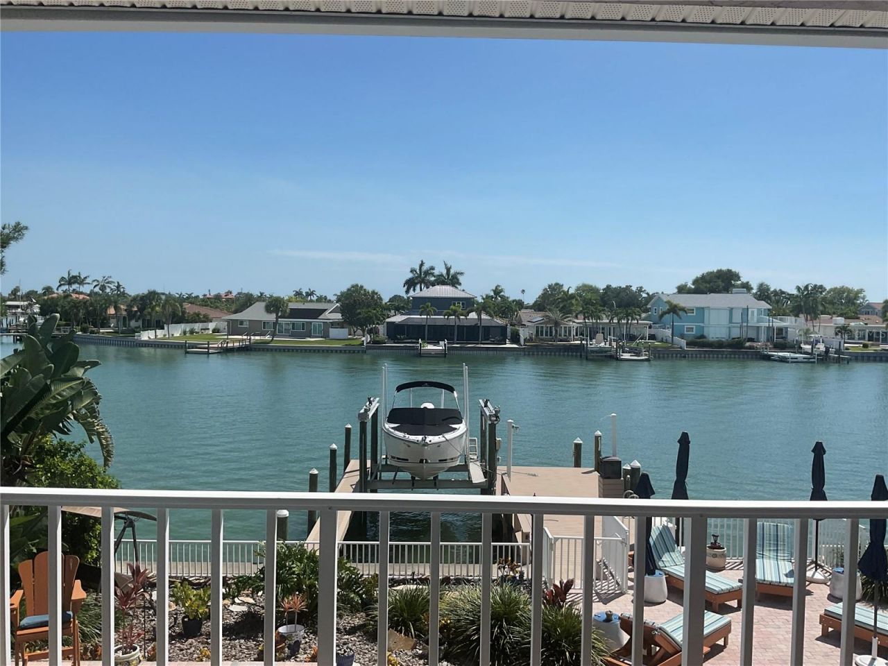 311 S Isle Drive, Saint Pete Beach, FL 33706 Photo