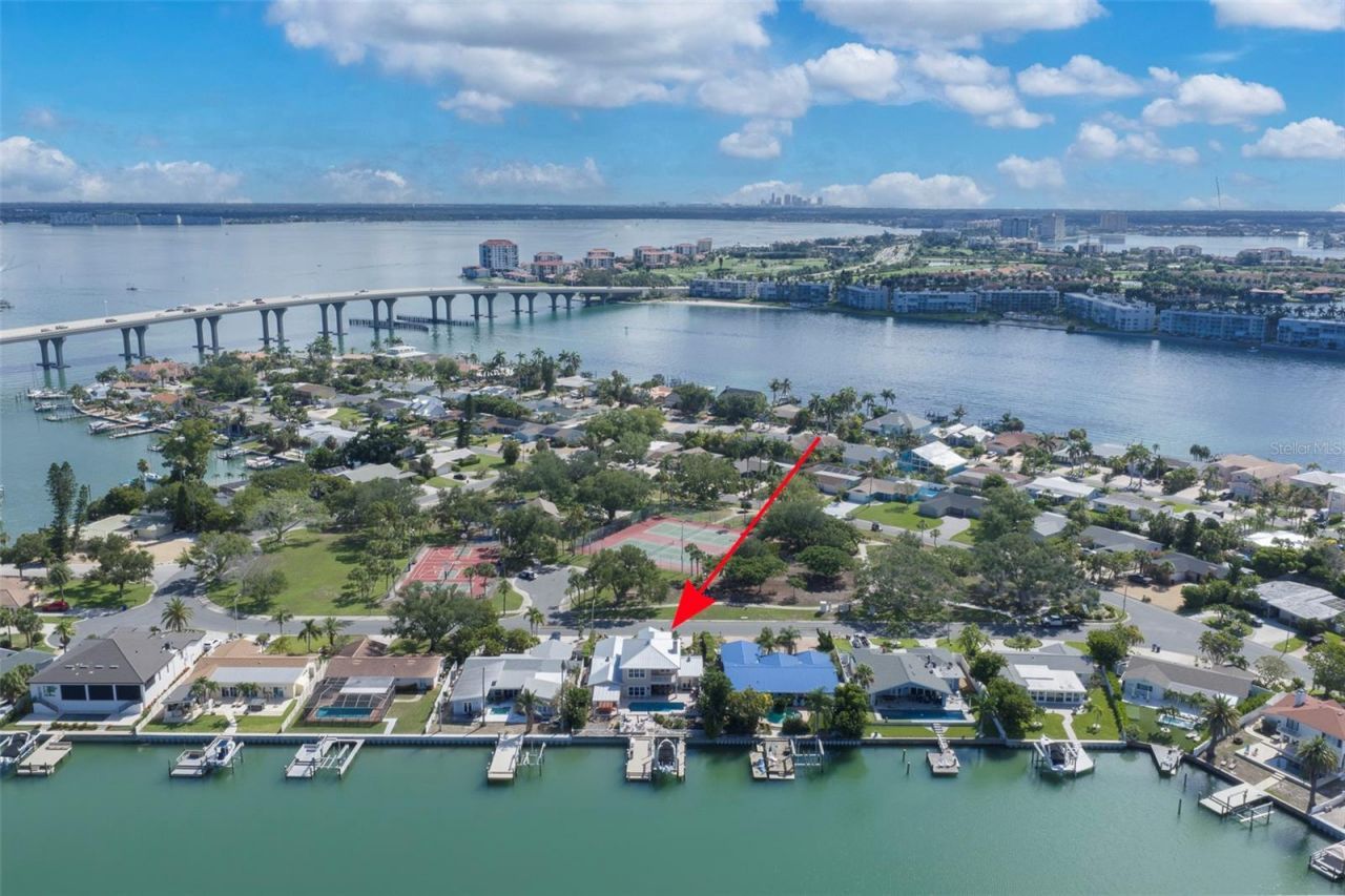 311 S Isle Drive, Saint Pete Beach, FL 33706 Photo