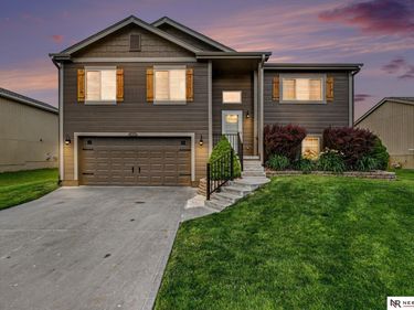 5810 S 191st Street, Omaha, NE 68135