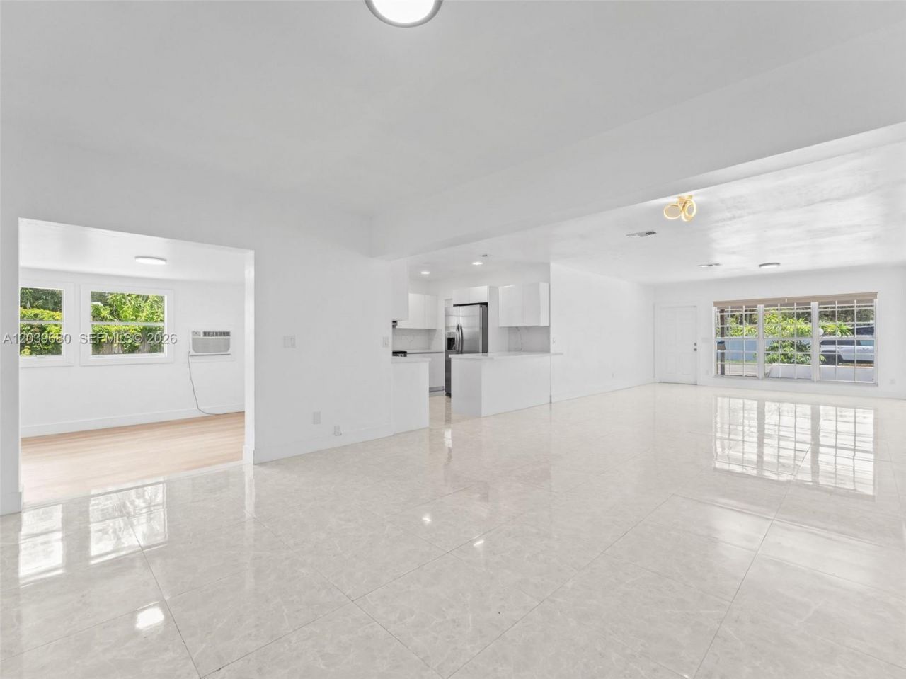 110 NE 152nd St, Miami, FL 33162 Photo