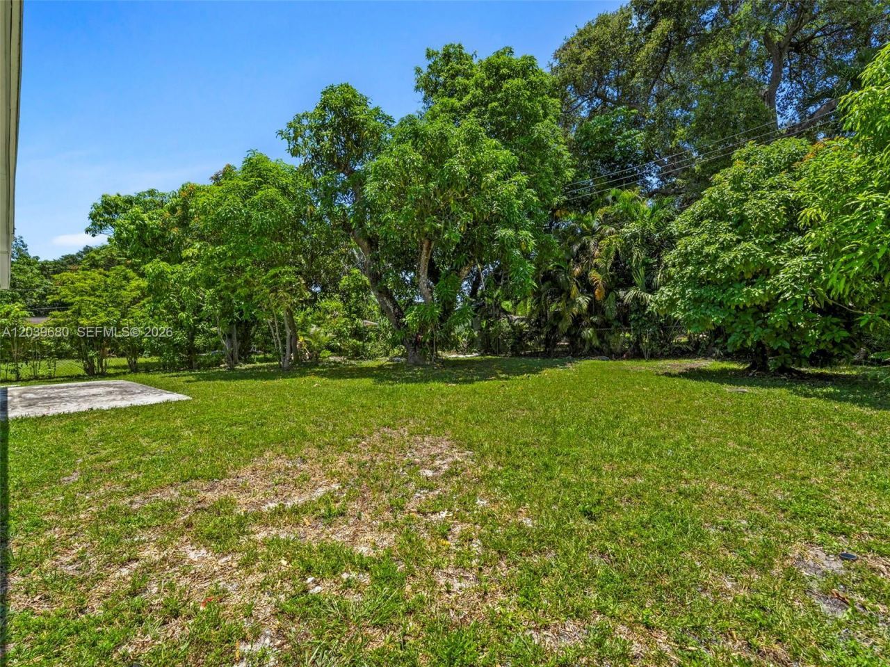 110 NE 152nd St, Miami, FL 33162 Photo