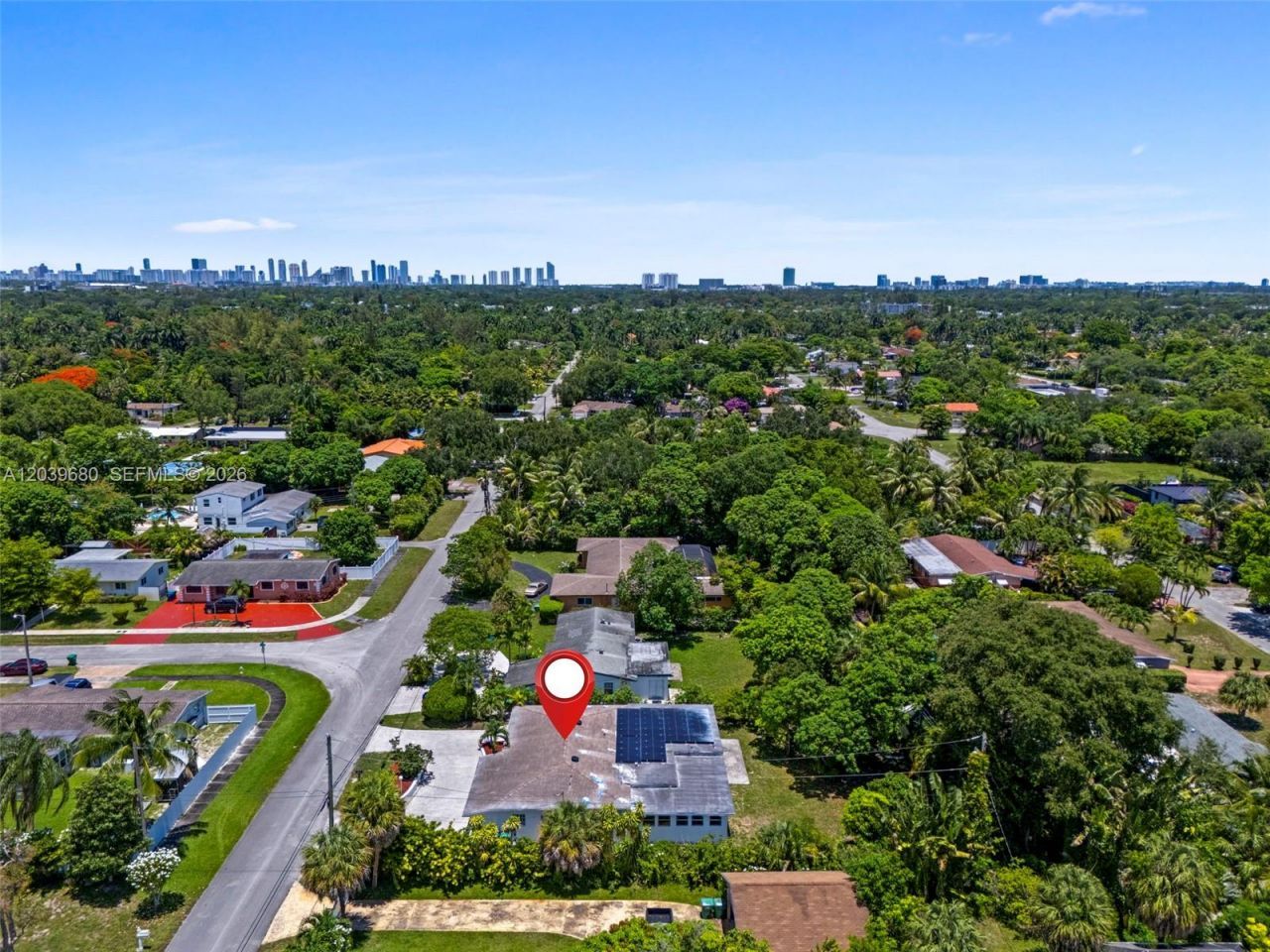 110 NE 152nd St, Miami, FL 33162 Photo