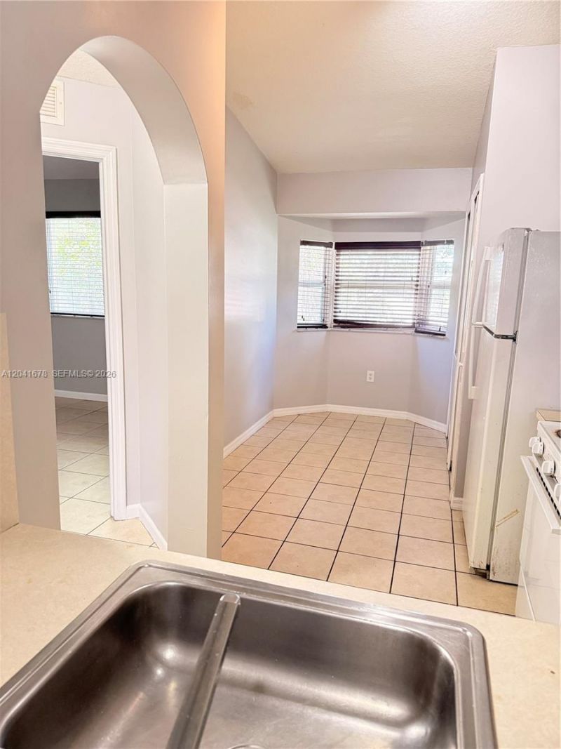 2930 SE 12th Rd , Unit 205-31, Homestead, FL 33035 Photo