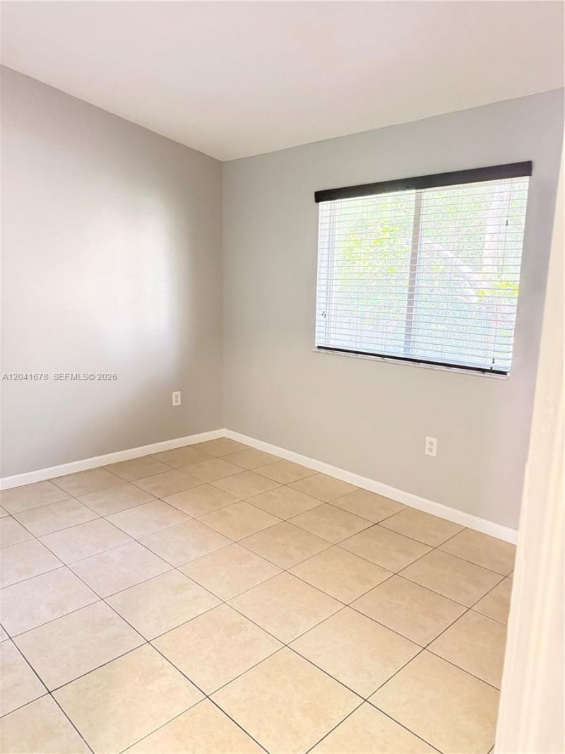 2930 SE 12th Rd , Unit 205-31, Homestead, FL 33035 Photo