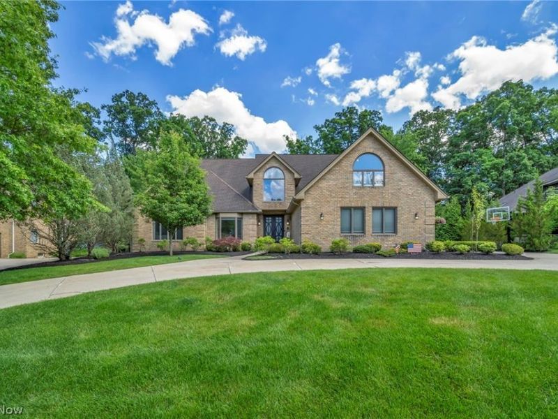 8536 Timber Trail, Brecksville, OH 44141 Photo 1