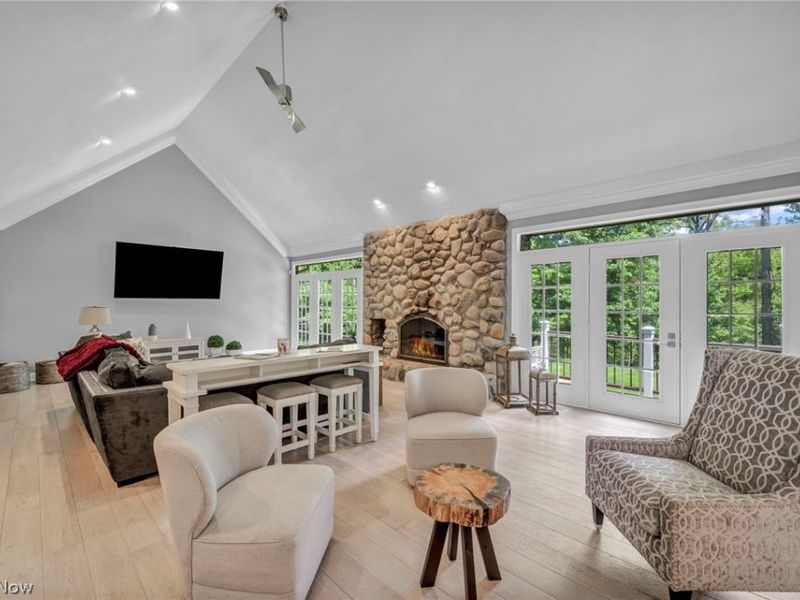 8536 Timber Trail, Brecksville, OH 44141 Photo 5
