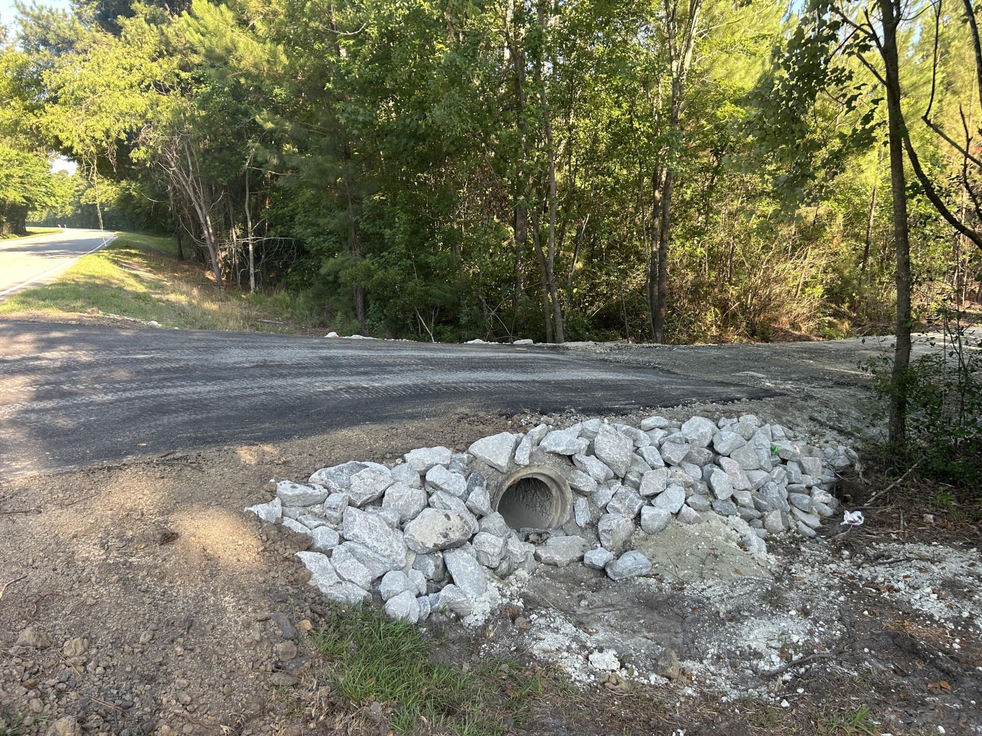 1 Highway 311 Photo 2