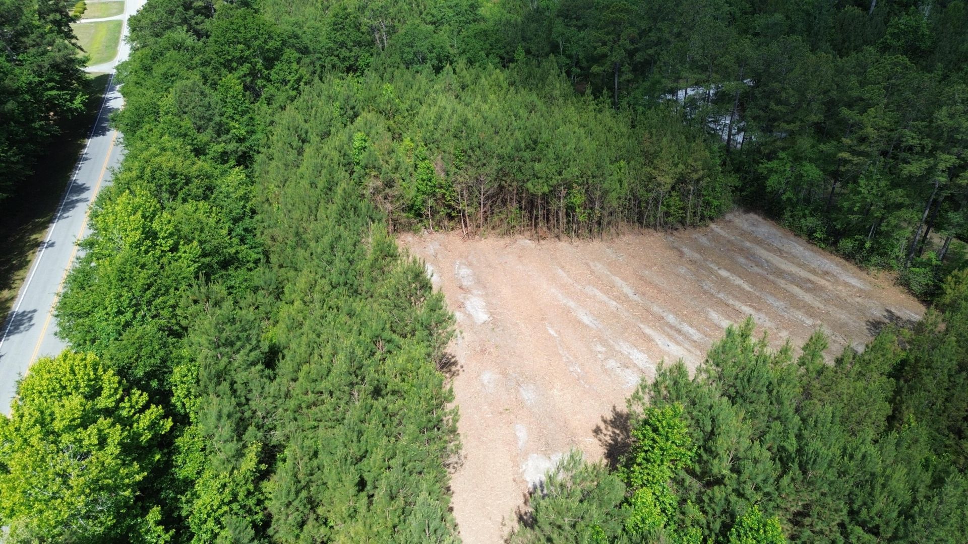 1 Highway 311 Photo 8