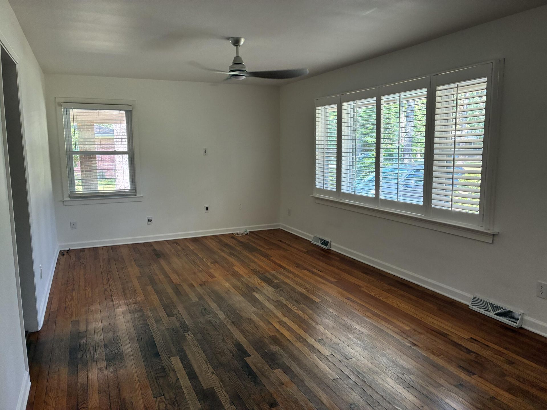 427 Dogwood Circle Photo 12