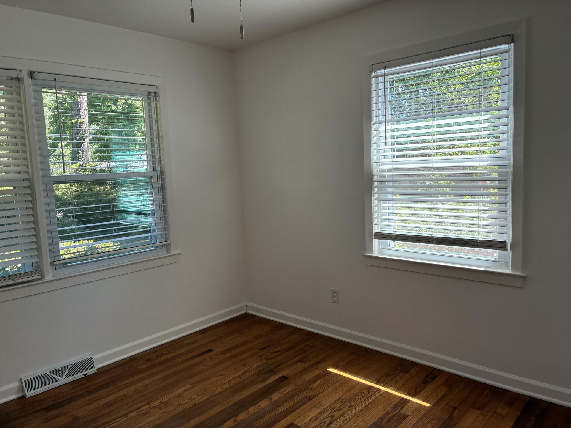 427 Dogwood Circle Photo 19