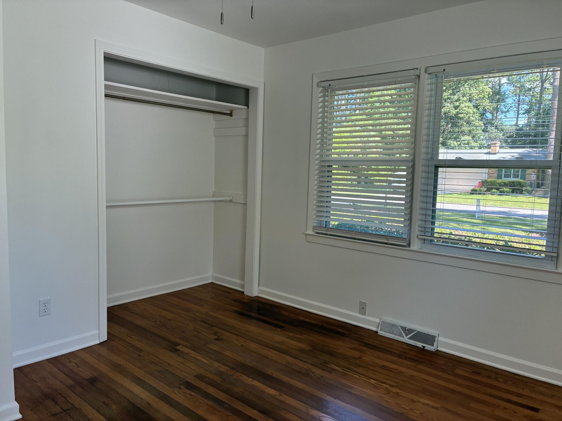 427 Dogwood Circle Photo 20