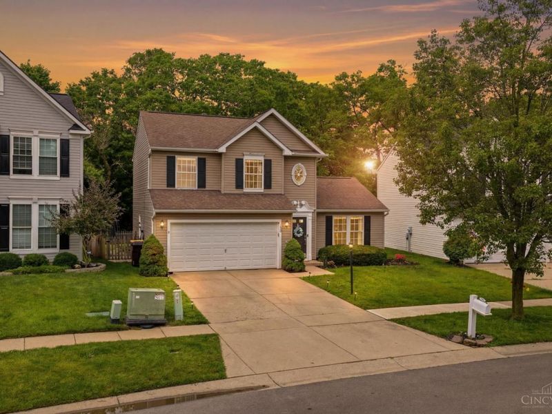 130 McDaniels Lane, Springboro, OH 45066 Photo 2