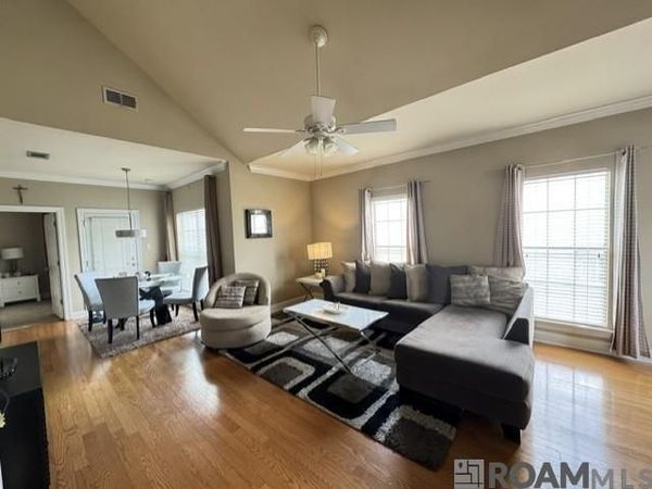 4625 Burbank Dr, Unit #603, Baton Rouge, LA 70820