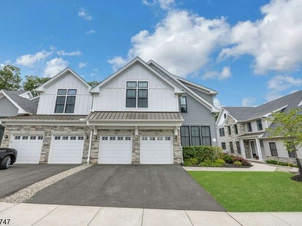 63 Samuel Way, Chatham, NJ 07928