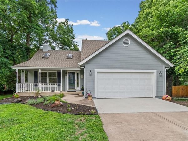 10526 N Central Street, Kansas City, MO 64155