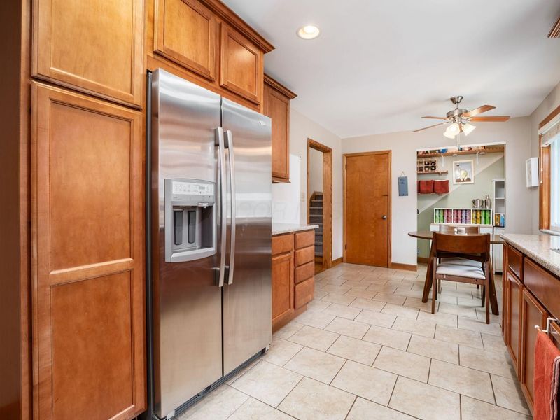 258 Sinsbury Drive N, Worthington, OH 43085 Photo 7