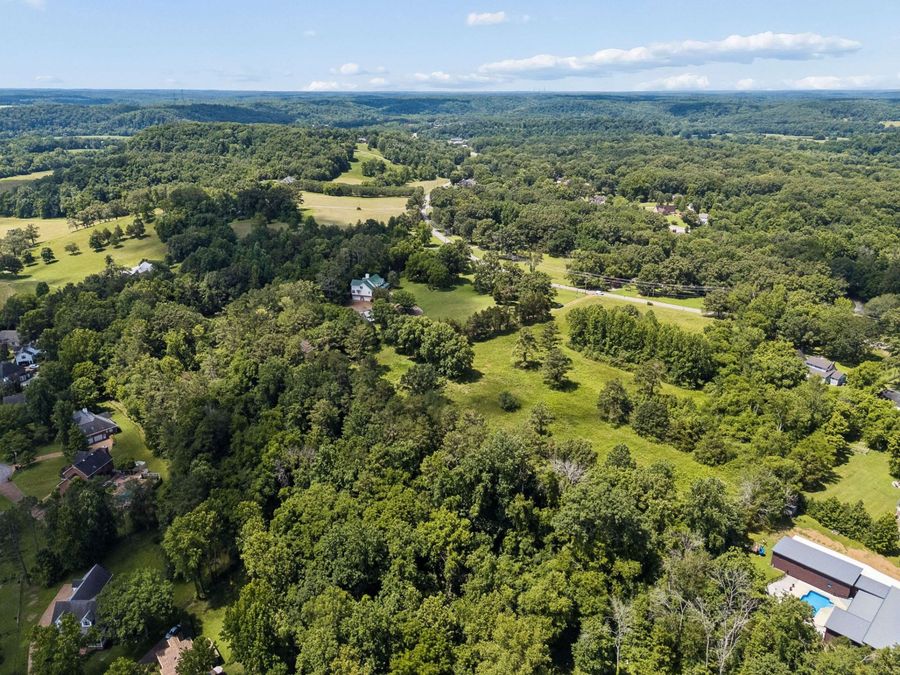 Property Image 100