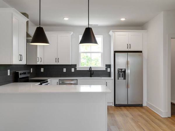 3306 Conviser Dr , Nashville, TN 37207