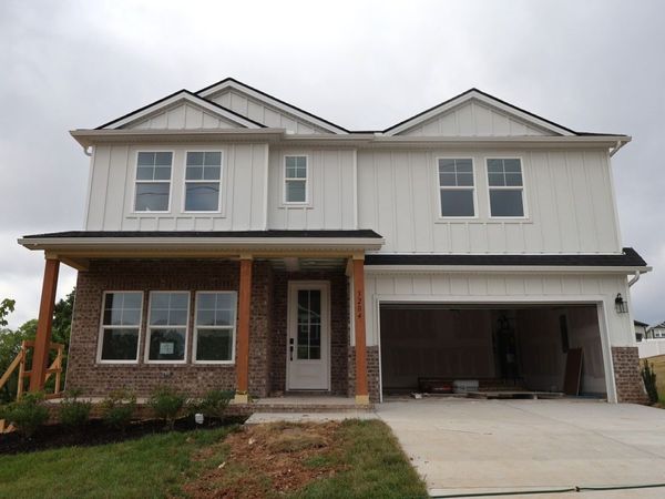 3231 Gravity Dr , Columbia, TN 38401