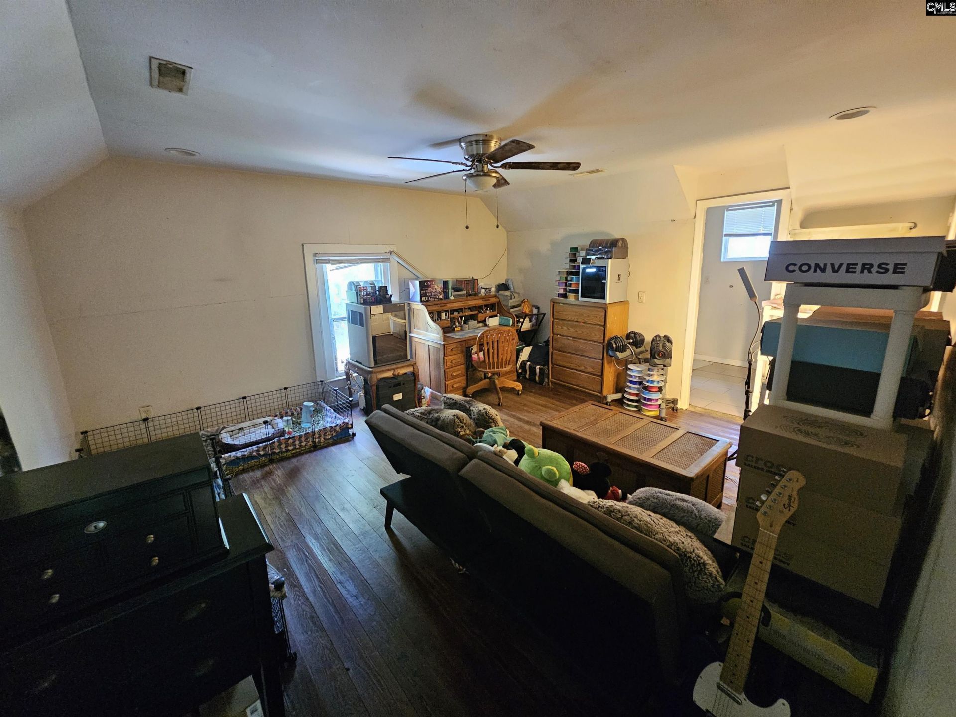 311 Hudson Street Photo 12