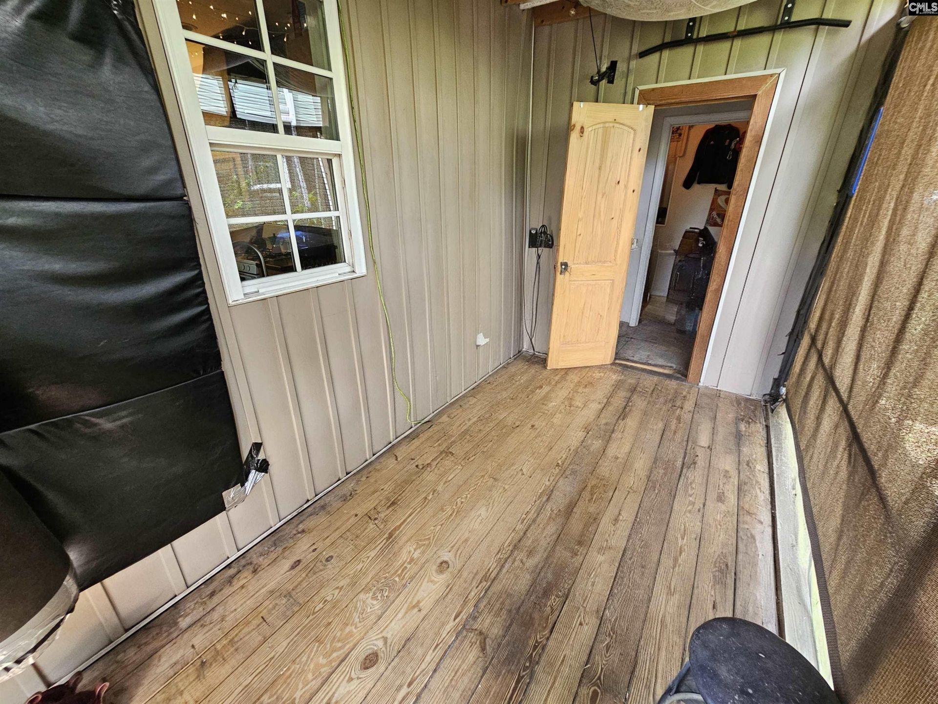 311 Hudson Street Photo 17