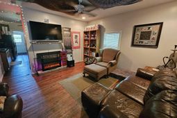 311 Hudson Street photo 4