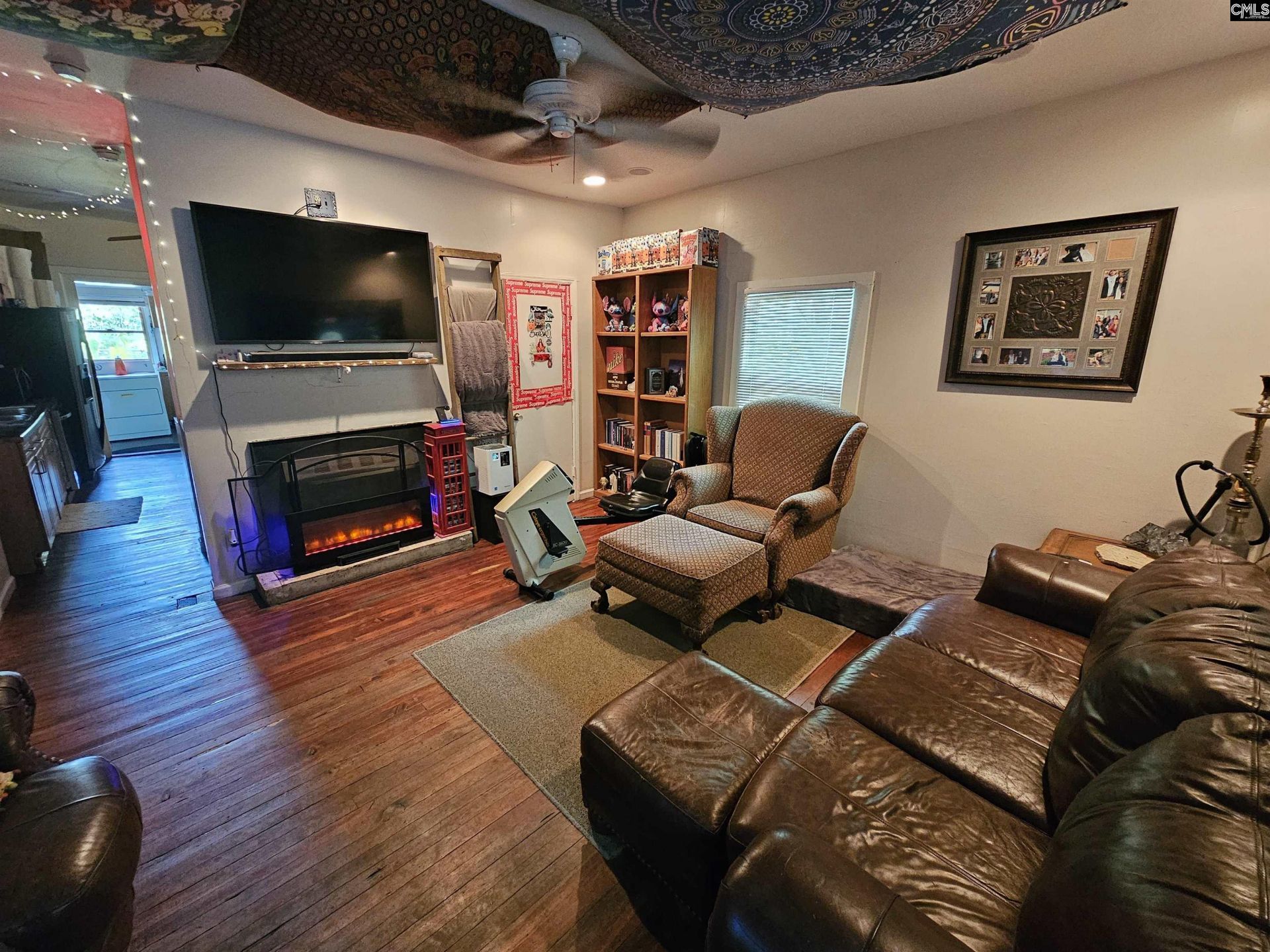 311 Hudson Street Photo 5