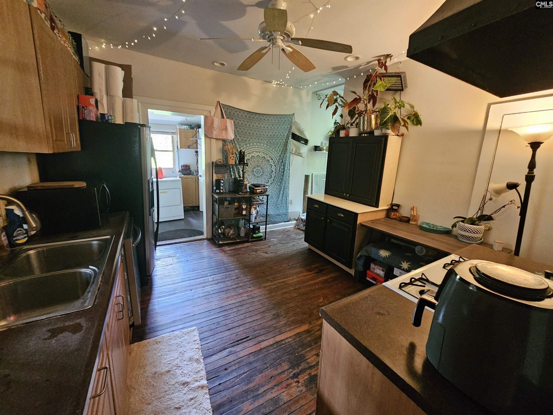 311 Hudson Street Photo 6