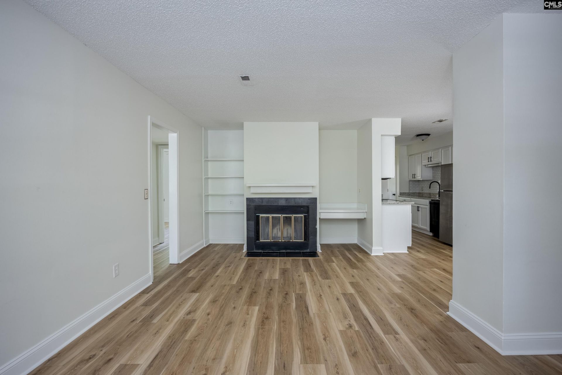3921 Overbrook Drive  Photo 12