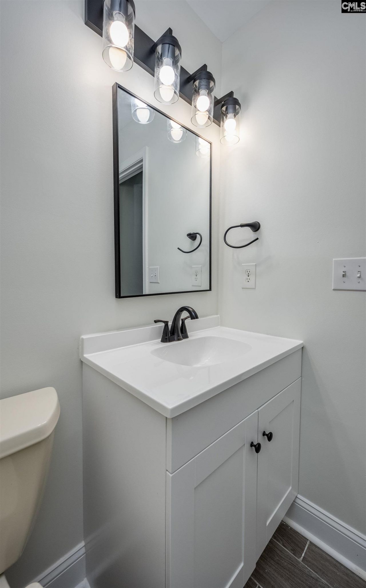 3921 Overbrook Drive  Photo 27