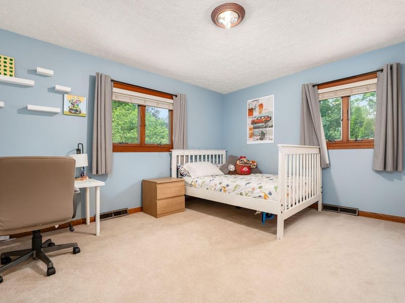 258 Sinsbury Drive N, Worthington, OH 43085 Photo 22
