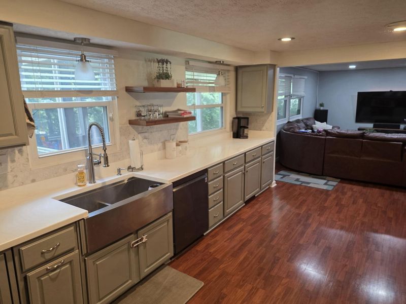 3888 Thoroughbred Court, Columbus, OH 43221 Photo 2