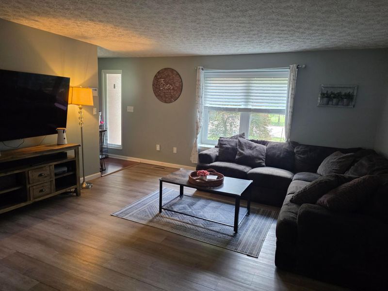 3888 Thoroughbred Court, Columbus, OH 43221 Photo 6