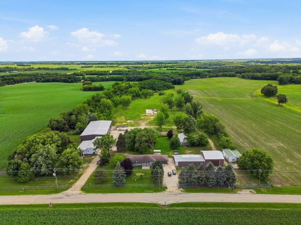 519 Kilgore Road , Dixon, IL 61021