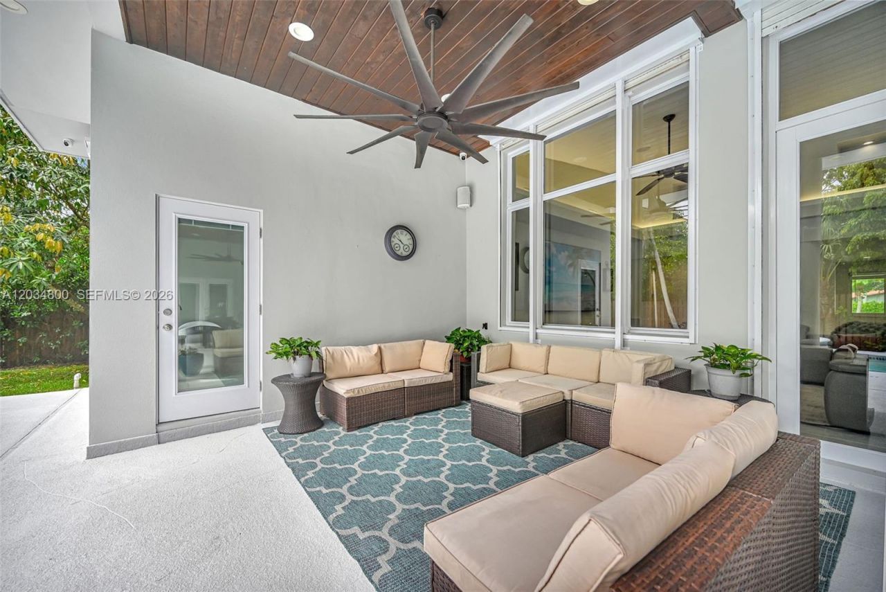 15845 SW 87th Ave, Palmetto Bay, FL 33157 Photo