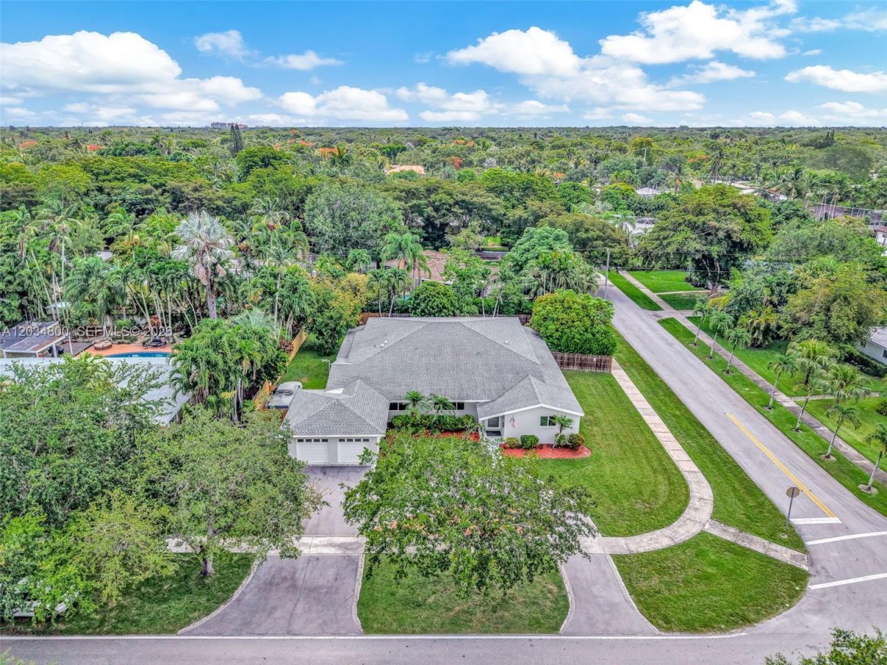 15845 SW 87th Ave, Palmetto Bay, FL 33157 Photo