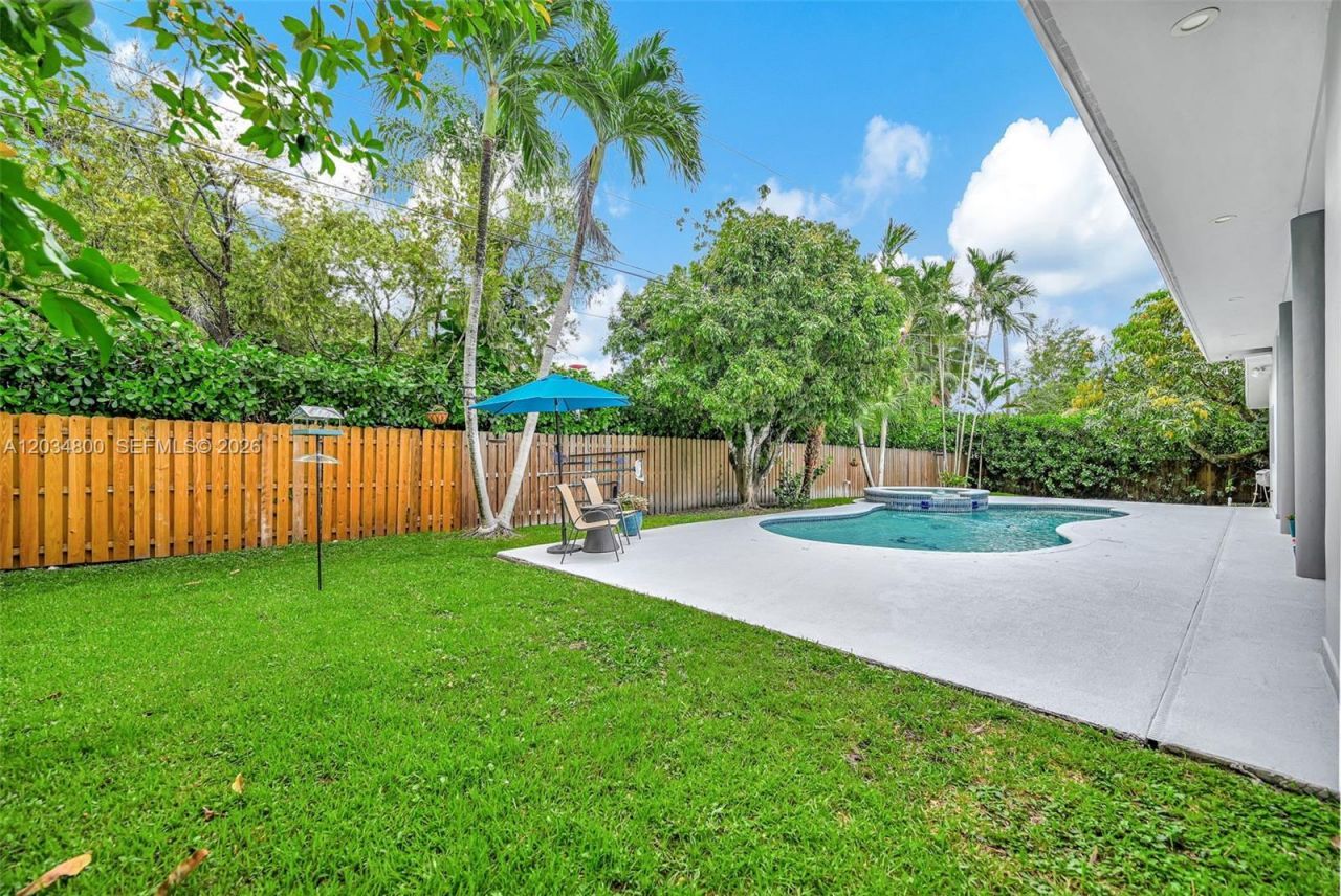 15845 SW 87th Ave, Palmetto Bay, FL 33157 Photo