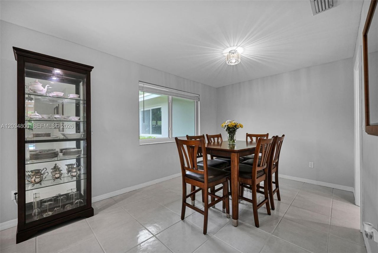 15845 SW 87th Ave, Palmetto Bay, FL 33157 Photo