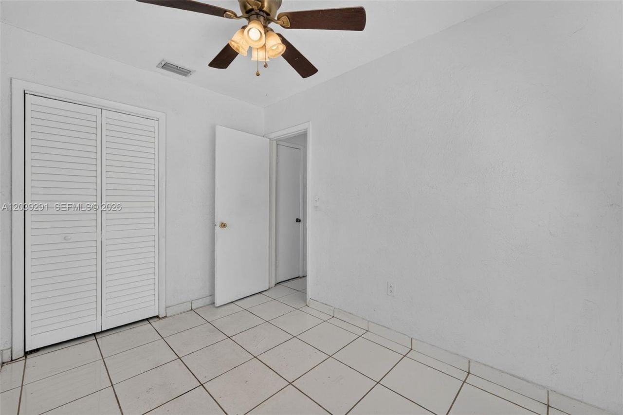 15535 NW 27th Pl, Miami Gardens, FL 33054 Photo