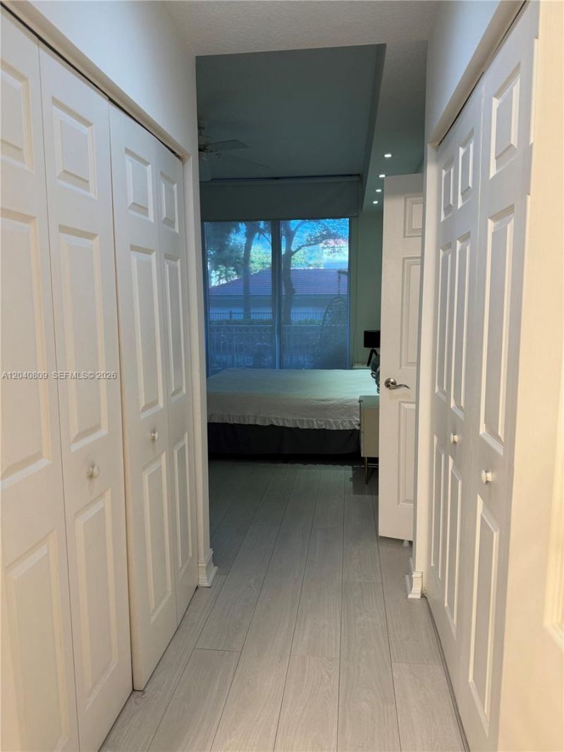 3001 NE 185th St , Unit 123, Aventura, FL 33180 Photo