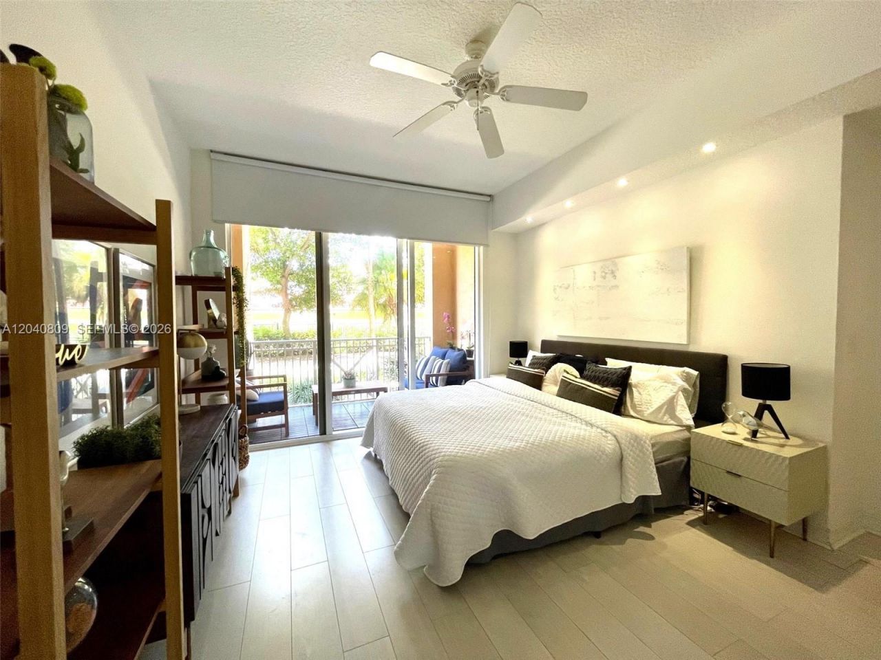 3001 NE 185th St , Unit 123, Aventura, FL 33180 Photo