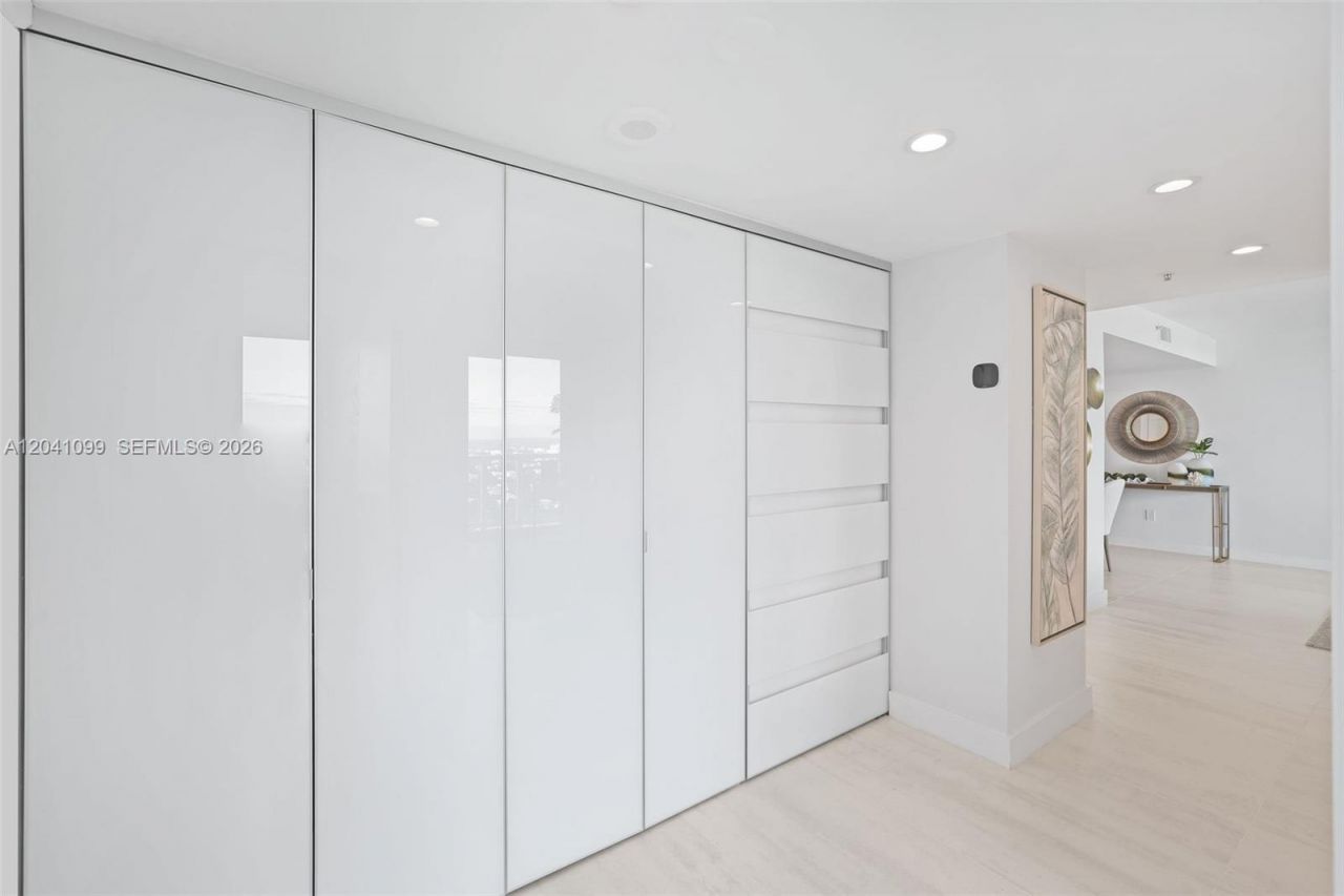 650 West Ave , Unit 1908, Miami Beach, FL 33139 Photo