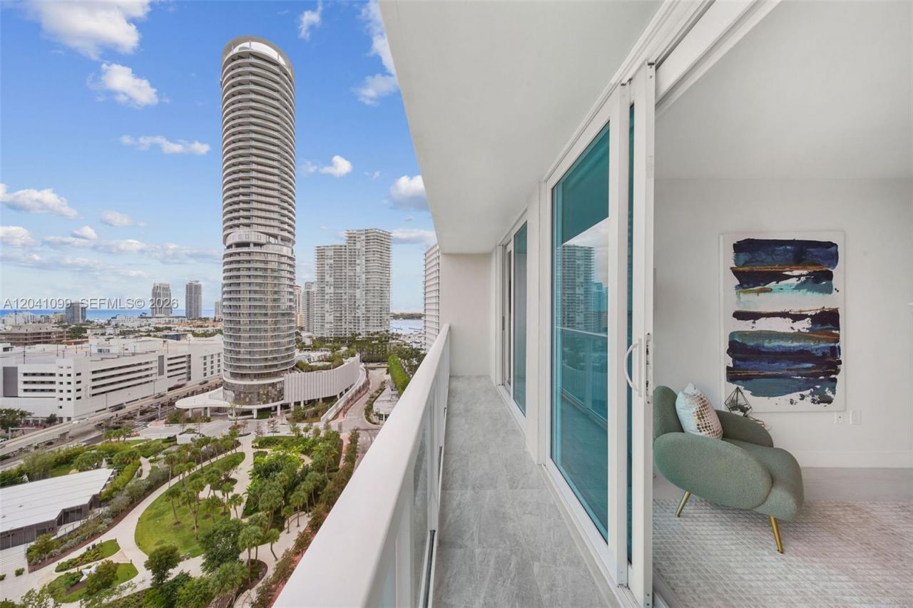 650 West Ave , Unit 1908, Miami Beach, FL 33139 Photo
