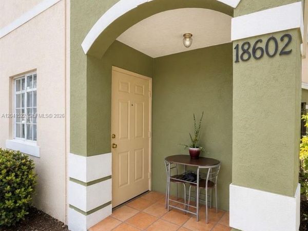 18602 SW 100th Ave, Unit 18602, Cutler Bay, FL 33157
