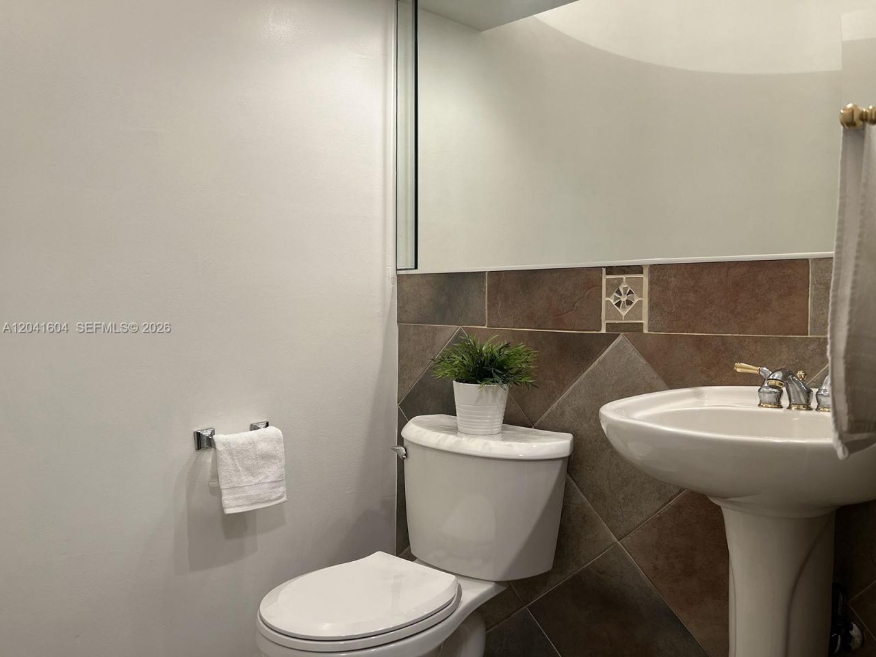 2161 NE 68th St , Unit 306, Fort Lauderdale, FL 33308 Photo