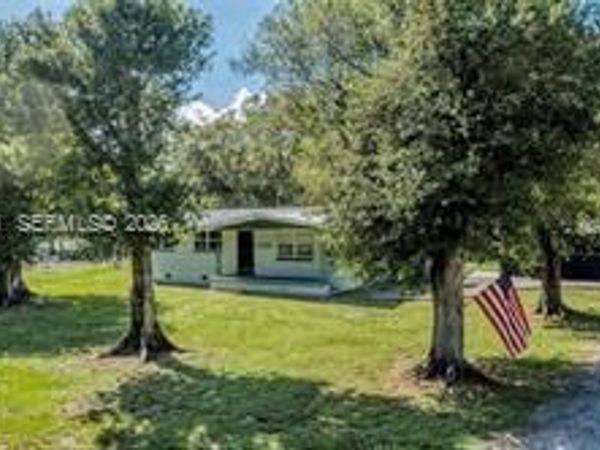 1270 Nobles Rd , La Belle, FL 33935