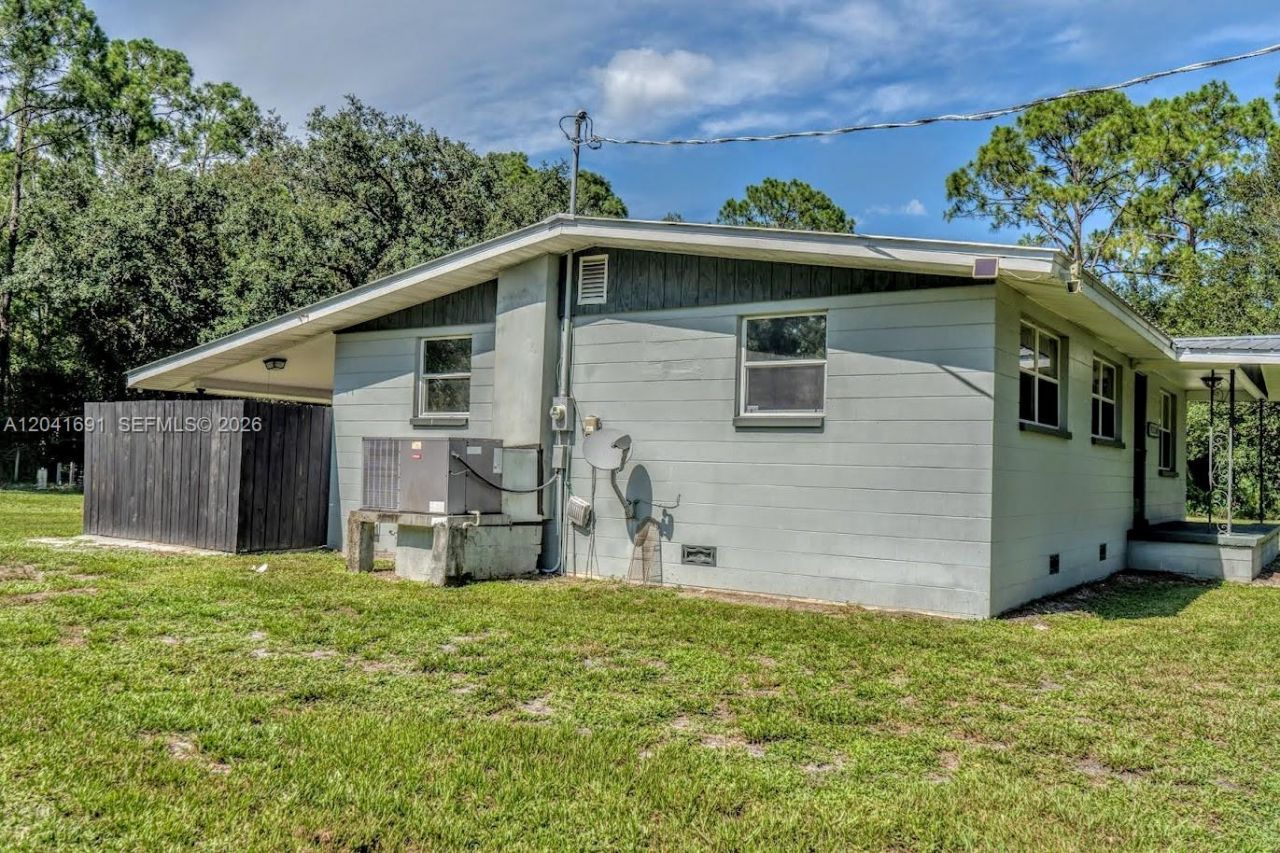 1270 Nobles Rd , La Belle, FL 33935 Photo