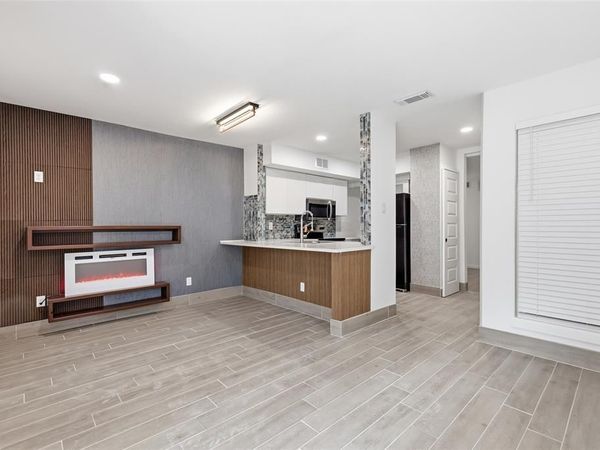 9815 Walnut Street, Unit 114, Dallas, TX 75243